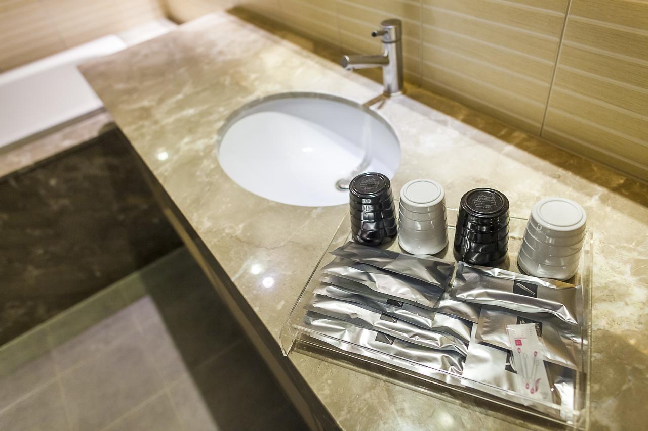Yunlin Commerce Ryokan Tuku Εξωτερικό φωτογραφία